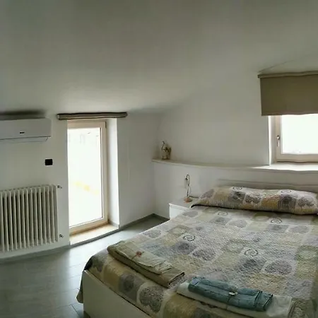 Casa Vacanze Palazzo Loreto Apartman *